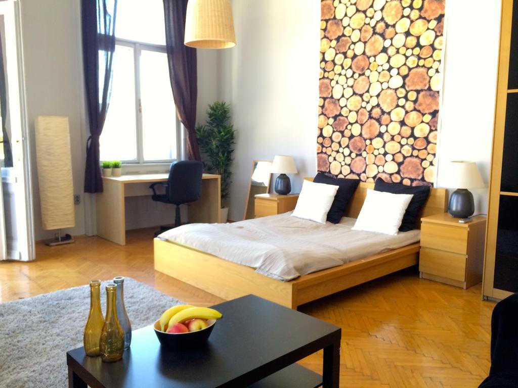 Budget Apartment By Hi5 - Oktober 6 Str 4 부다페스트 외부 사진