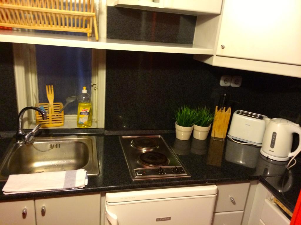 Budget Apartment By Hi5 - Oktober 6 Str 4 부다페스트 외부 사진