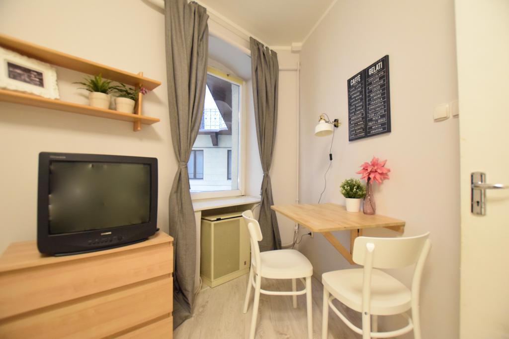 Budget Apartment By Hi5 - Oktober 6 Str 4 부다페스트 외부 사진