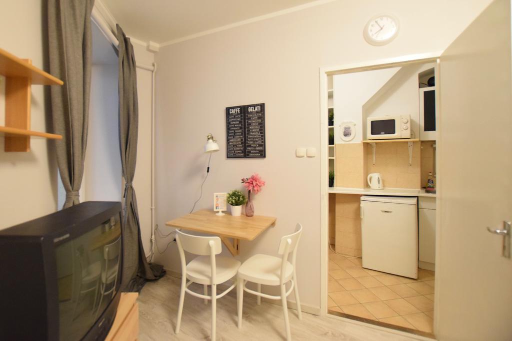 Budget Apartment By Hi5 - Oktober 6 Str 4 부다페스트 외부 사진
